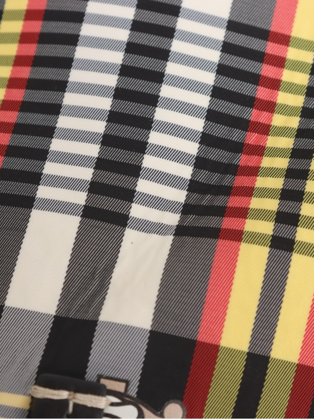 ♥️Burberry Elegant Giant Tartan Plaid Large Tote Bag with Contrast Trim♥️ - Picture 11 of 14